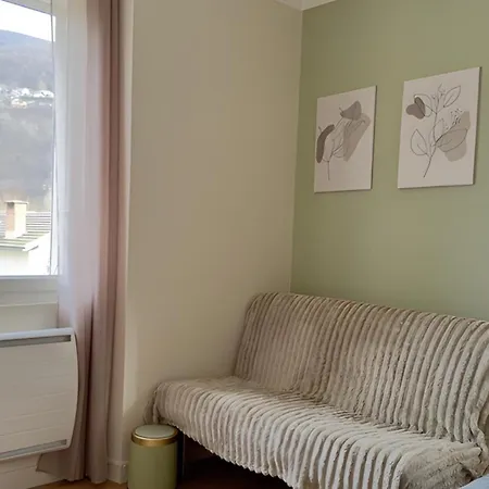 Tala אקס-לה-טרמה